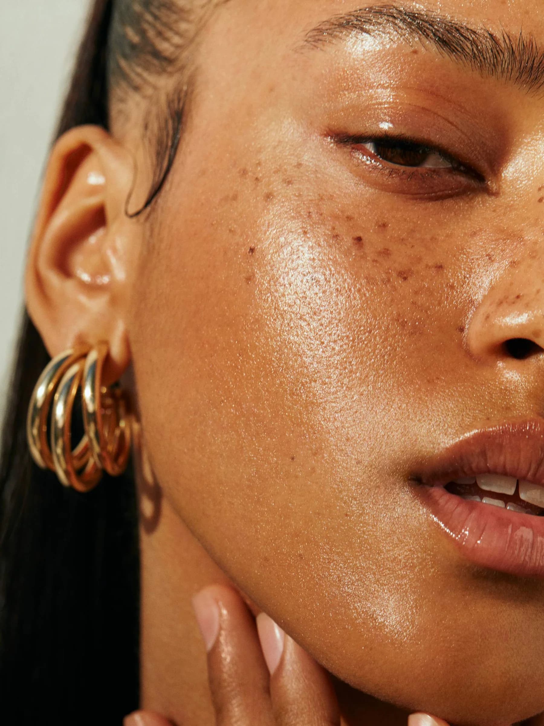 Madge Glow and Go Byron 2-in-1 Primer and BB Hydrating Tint